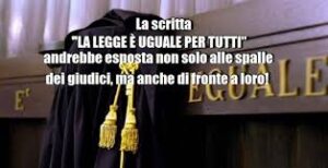 Giudizi di ordinaria follia